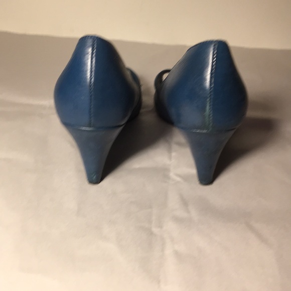 💥SALE $10💥 Steve Madden blue open toe pumps 8 - Picture 3 of 8